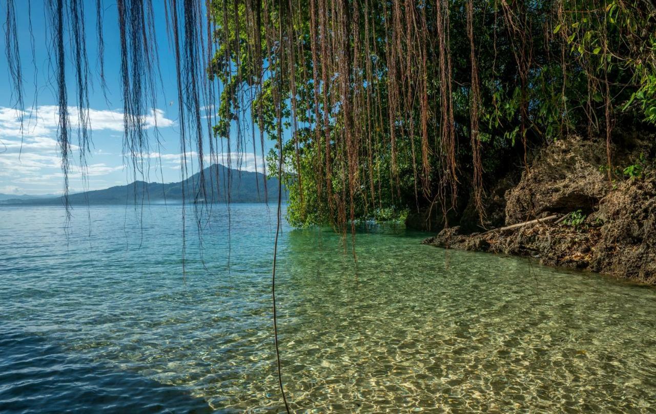 Bunaken Divers Sea Breeze Resort Екстериор снимка