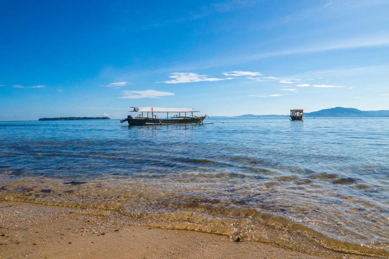 Bunaken Divers Sea Breeze Resort Екстериор снимка